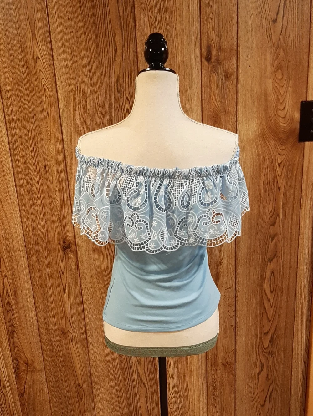 Boston Proper Blue and White Off-the-Shoulder Flowy Top (XS)